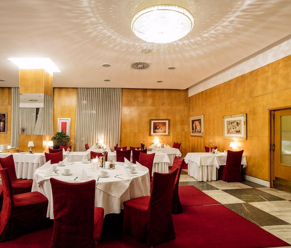 Hotel Polana Zvolen Exterior foto